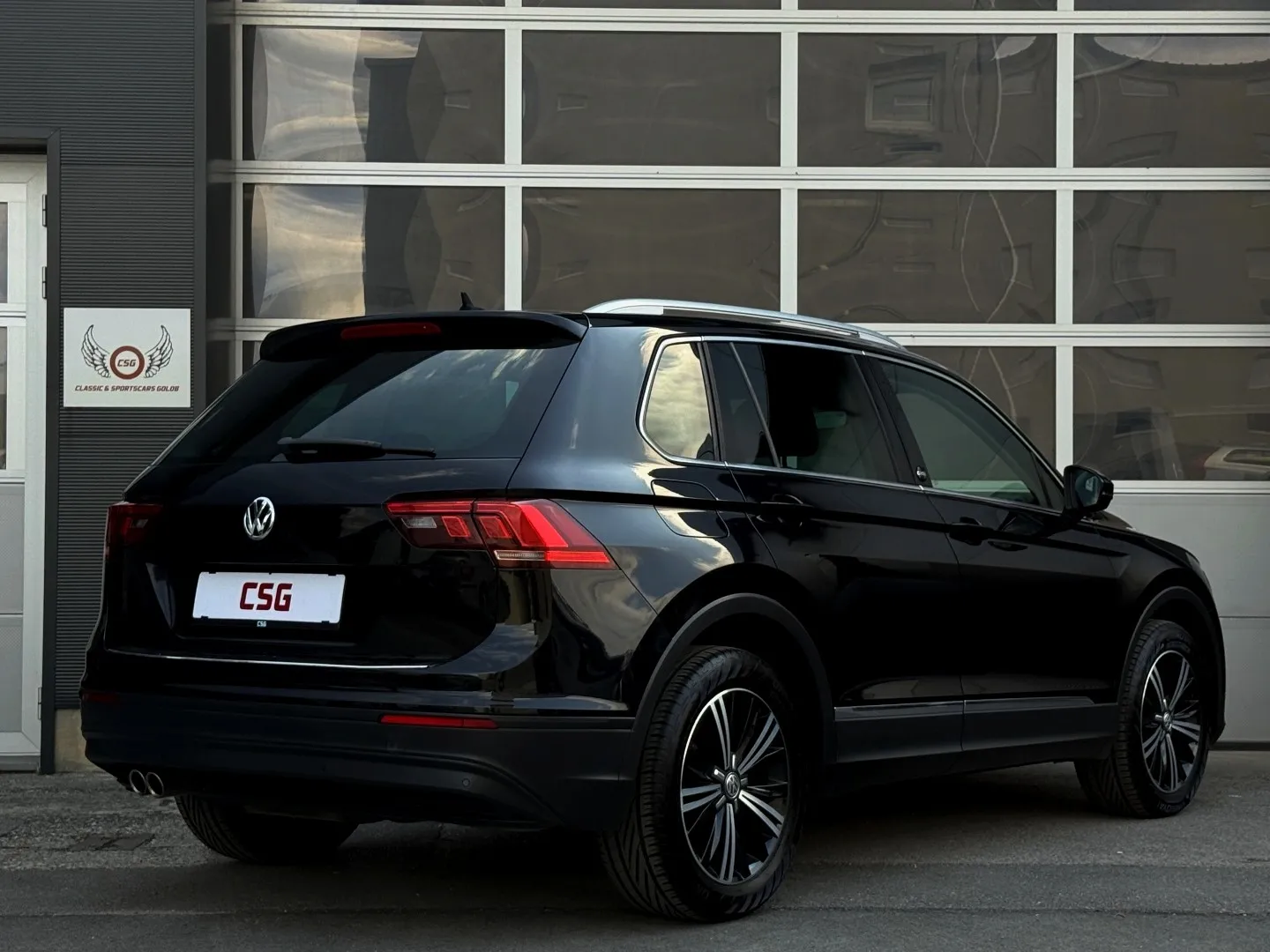 Zunanja slika - Volkswagen Tiguan - 2.0 TDI BMT Sound ACC|Kljuka|NAVI|18 COL - 6