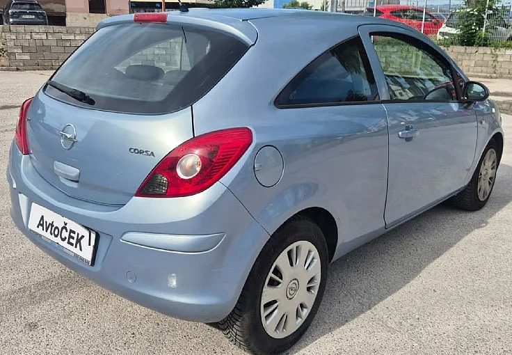 Zunanja slika - Opel Corsa - 1.2 16V + BREZ POLOGA - 5