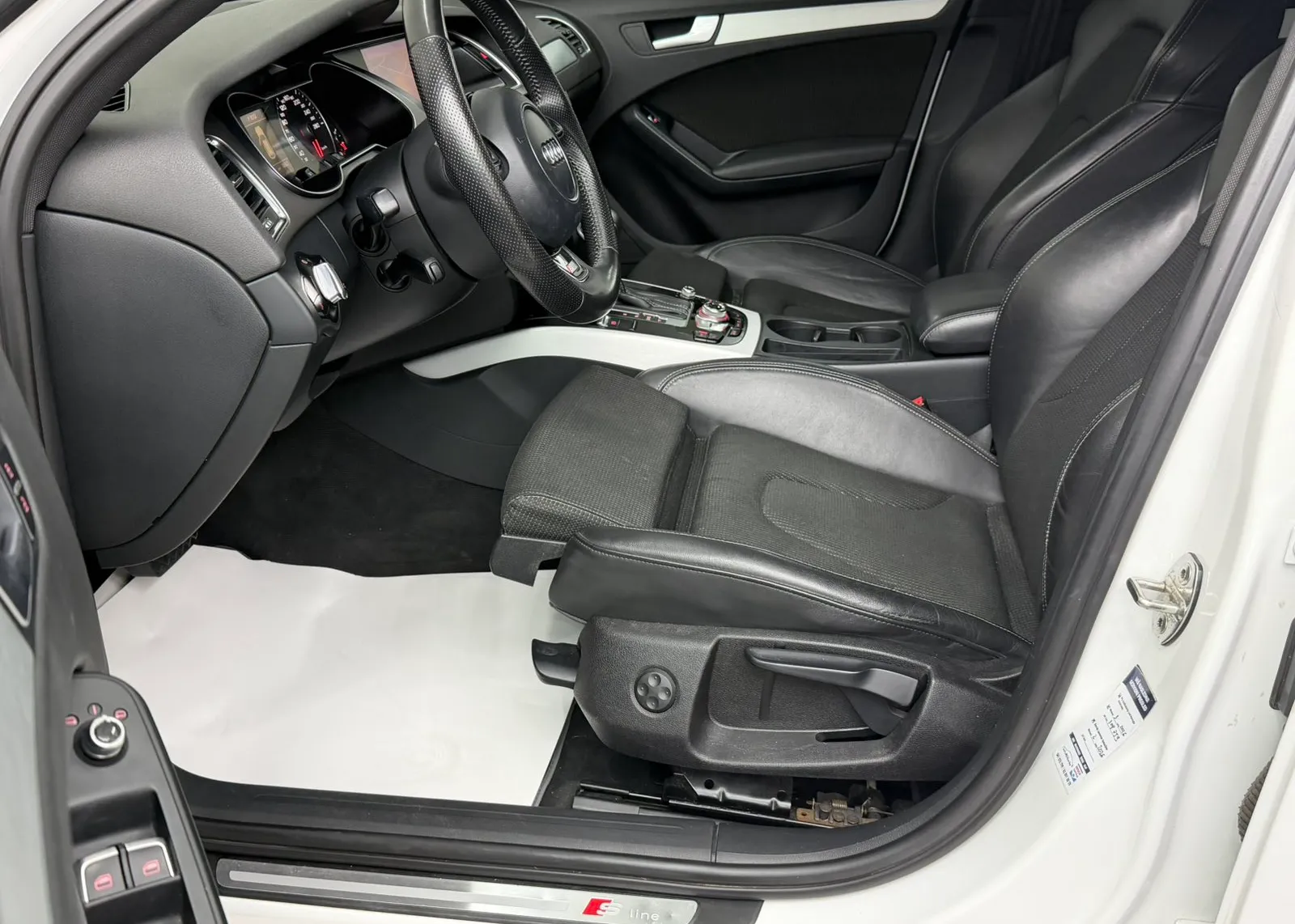 Zunanja slika - Audi A4 - Avant 2,0 TDI Multitronic - 5
