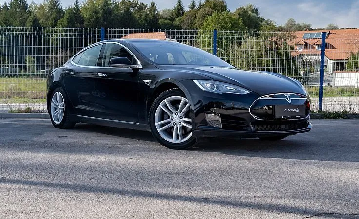 Zunanja slika - Tesla Model S - 70D - 3