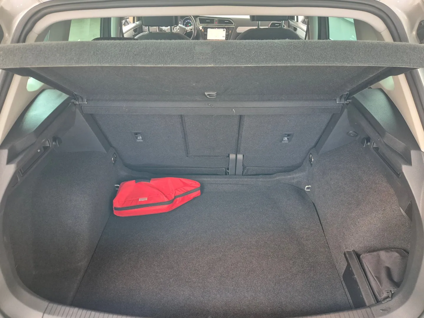 Zunanja slika - Volkswagen Tiguan - Comfort Edition 2.0 TDI SRC 4M - 9