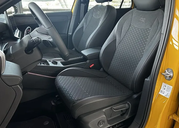 Zunanja slika - Volkswagen T-Roc - 1.5 eTSI R-line DSG|Black Style Paket|IQ.Light - 7