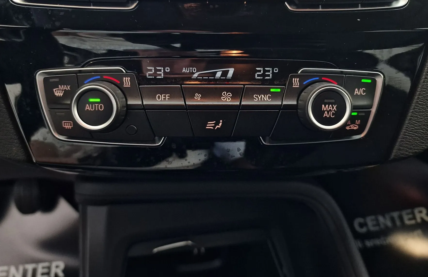Zunanja slika - BMW X1 - serija :  sDrive18d KLJUKA|PDC|NAVI|FRONT ASSIST|TEMPOMAT - 15
