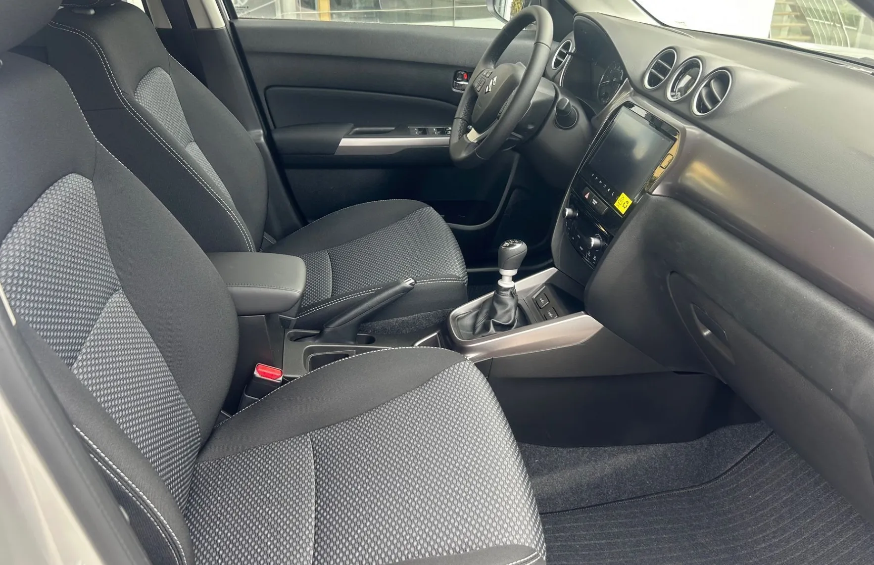 Zunanja slika - Suzuki Vitara - 1.4 BOOSTERJET HYBRID PREMIUM ALLGRIP - 10