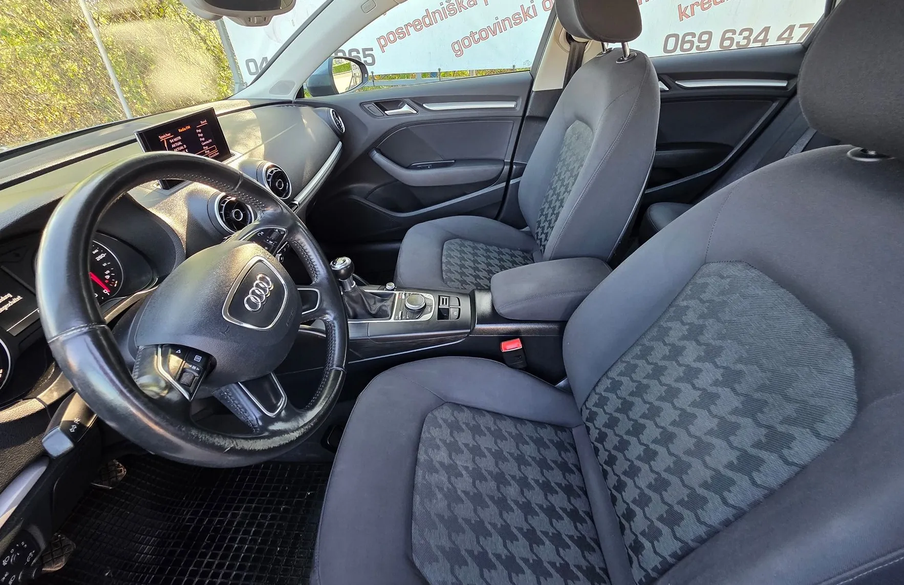 Zunanja slika - Audi A3 - SPORTBACK 1.6 TDI ALU PLATIŠČA-KLIMA-NAVI - 12