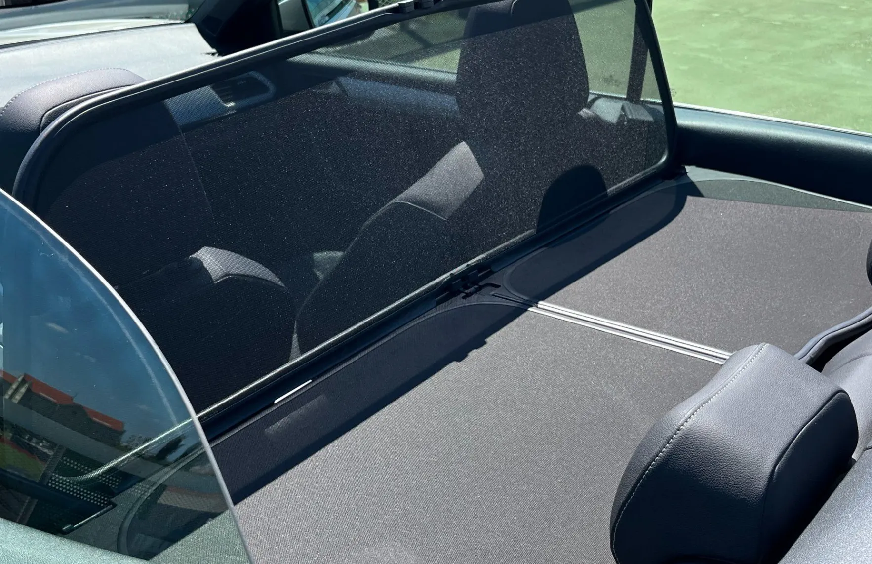 Zunanja slika - VW T-Roc - Cabriolet 1.5 TSI R-Line DSG. LED. NAVI. VZR. KAM. 2X PDC - 8
