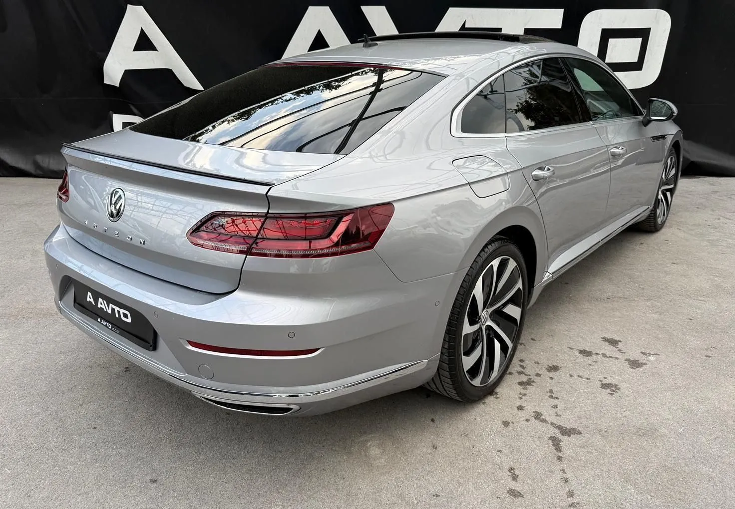 Zunanja slika - Volkswagen Arteon - 2.0 TDI BMT R-Line DSG-PANORAMA-VIRTUAL-FULL LED.. - 6