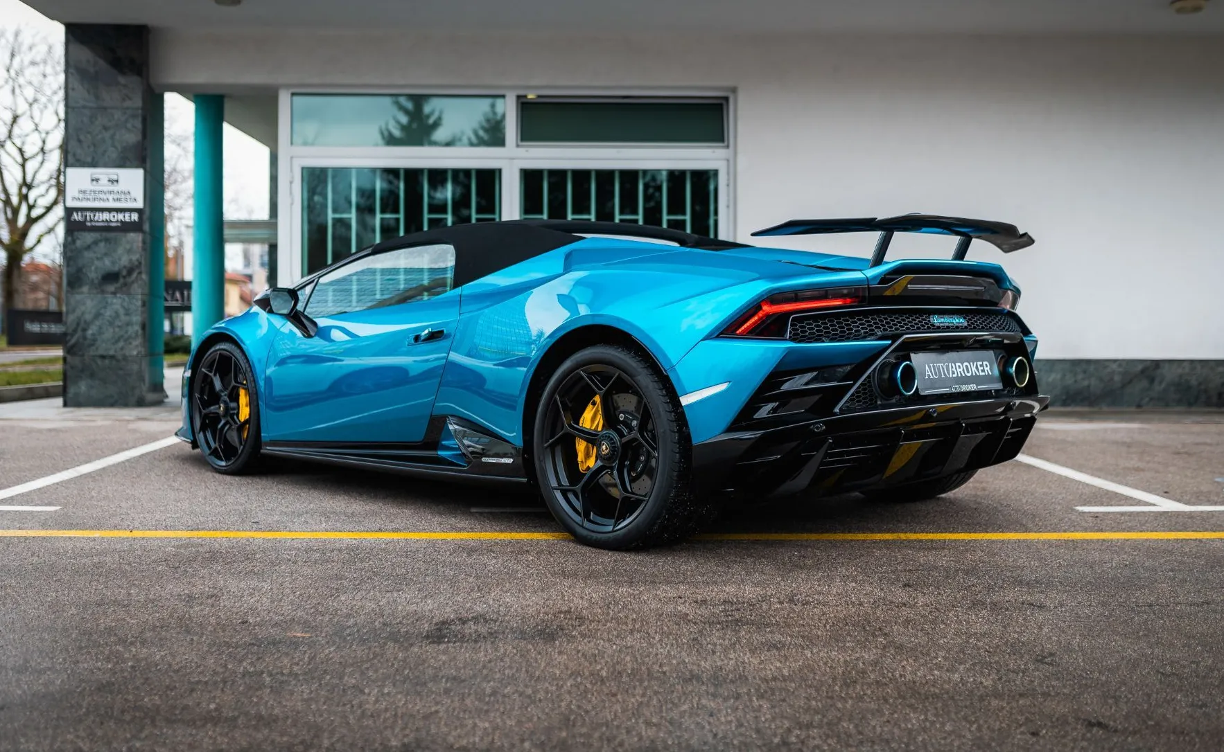 Zunanja slika - Lamborghini Huracan - EVO AWD Spyder Azzuro Secondo - 7