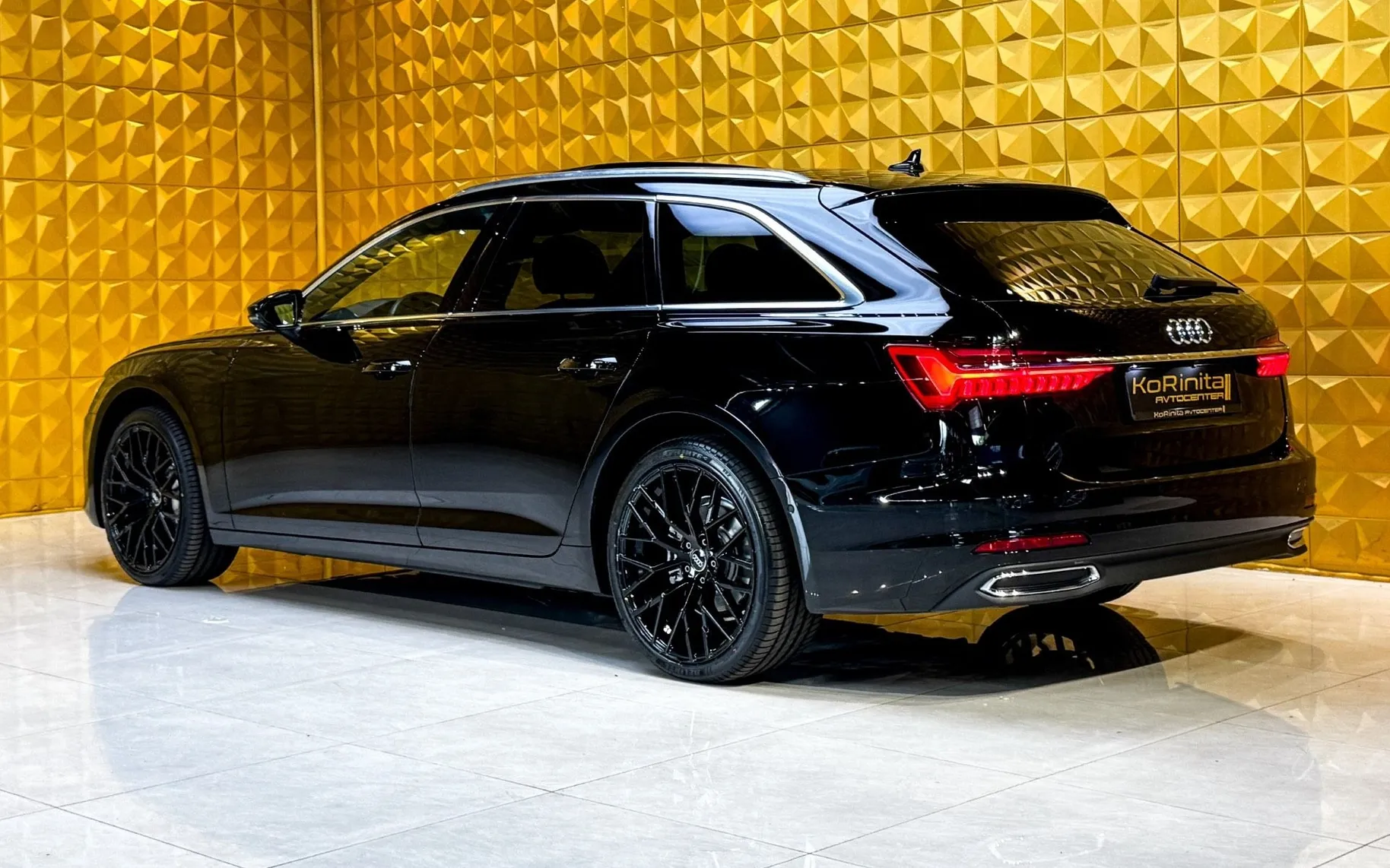 Notranja slika - Audi A6 Avant - 40 TDI AUT. MATRIX-PANO-VIRTUAL-HEADUP-360 - 7