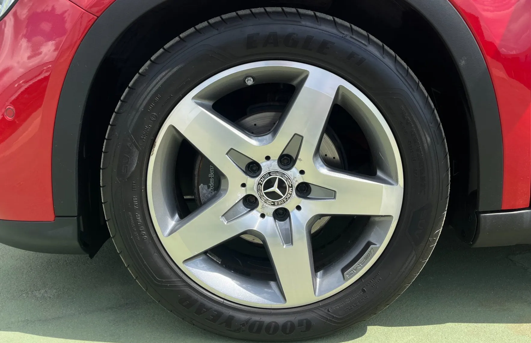 Zunanja slika - Mercedes-Benz GLA-Razred - GLA 200 d AMG Line Avt. NAVI. TEMPOMAT. F1 PRES. - 4