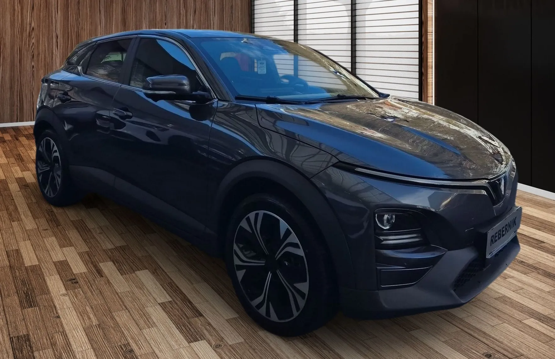 Zunanja slika - Vinfast VF6 - PLUS 59.6kWh 204PS FWD - 2
