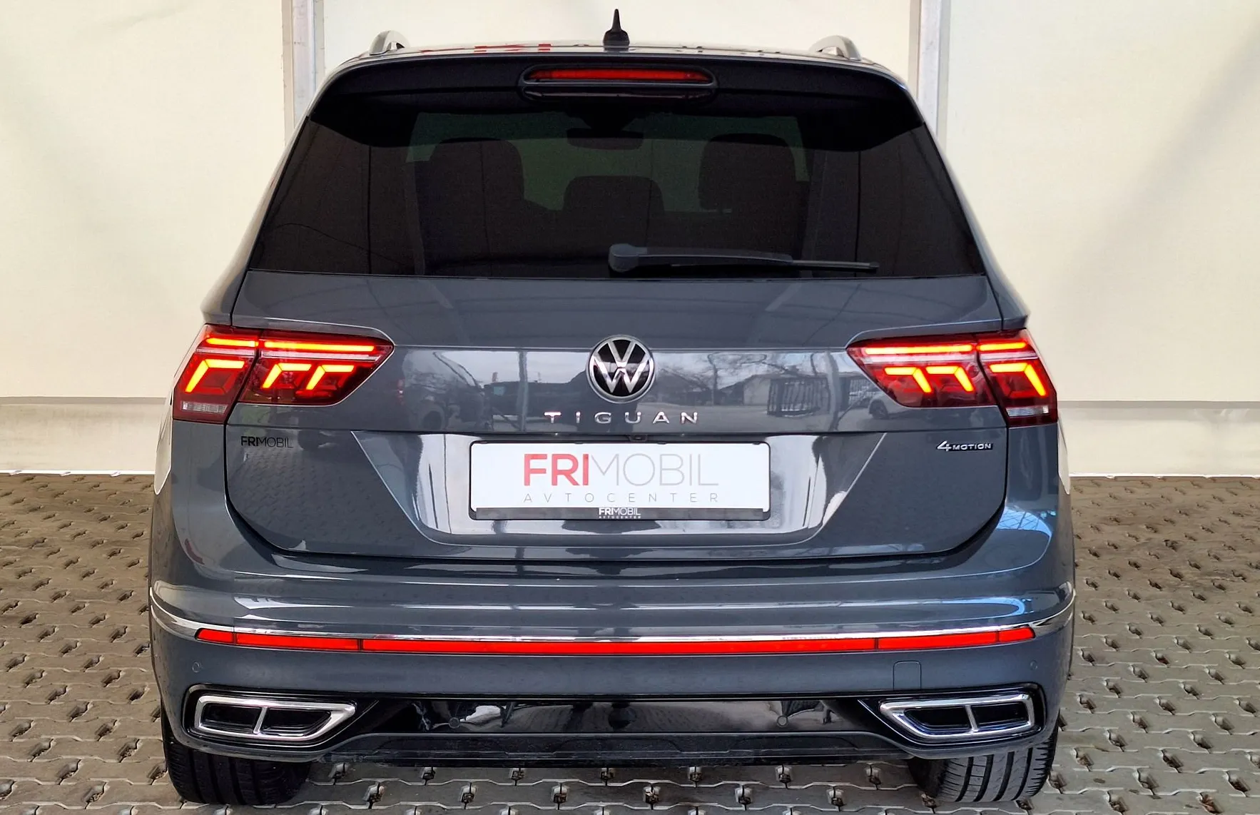 Zunanja slika - Volkswagen Tiguan - 2.0 TDI 4MOTION R-Line•IQ LED•VL.KLJUKA•AMBIENT• - 6