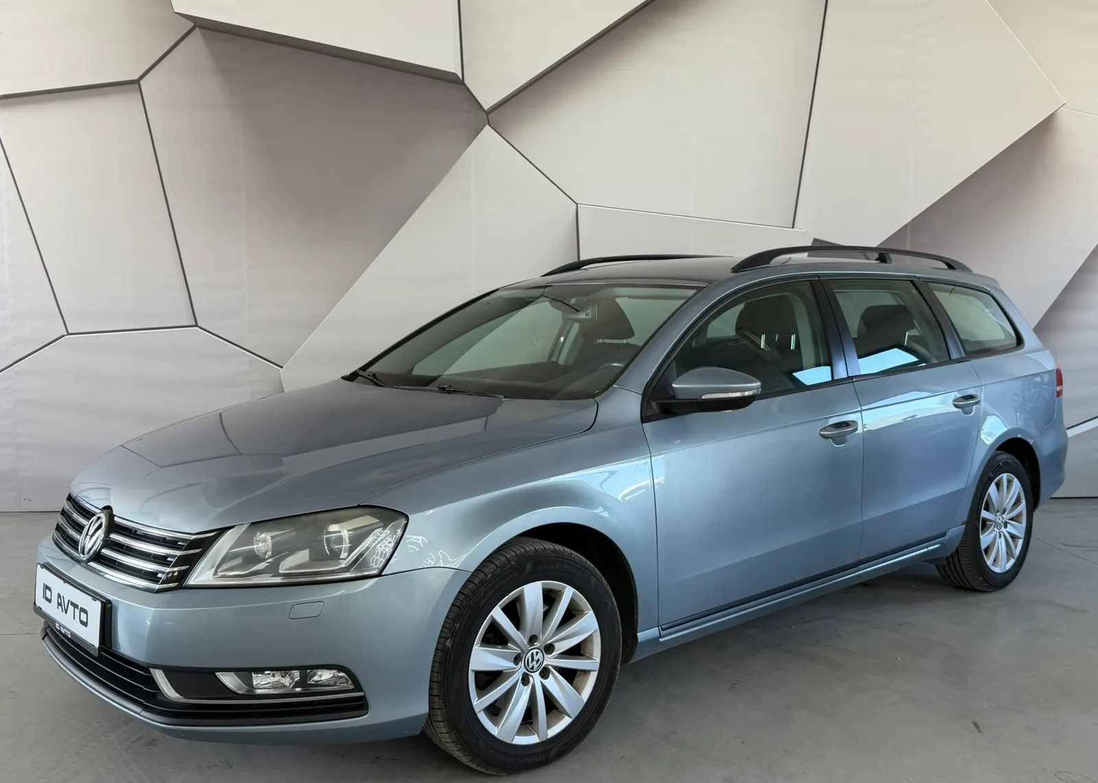 Zunanja slika - VW Passat - Variant 2,0 TDI BMT R-Line DSG - 1