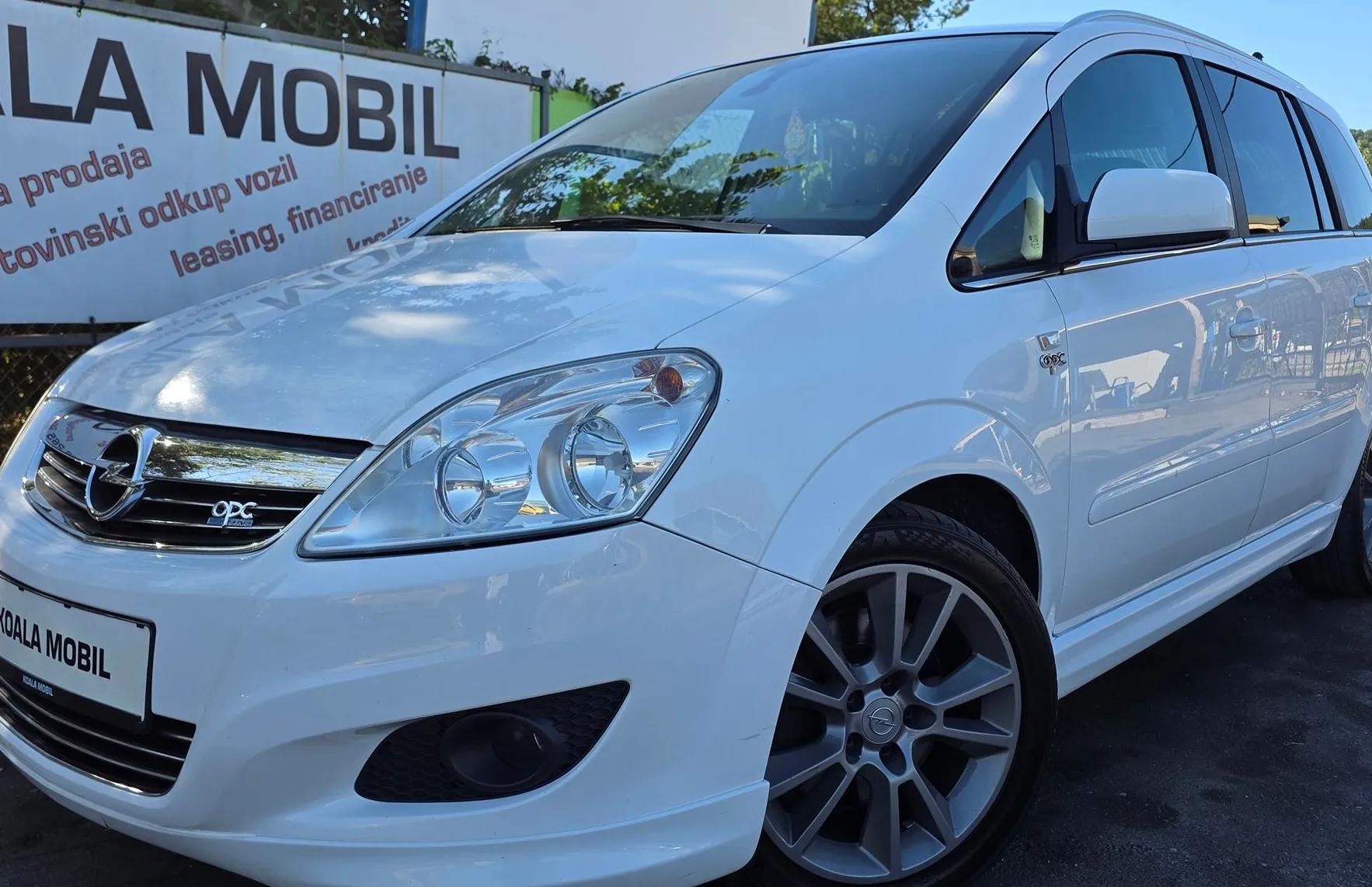 Zunanja slika - Opel Zafira - Enjoy 1.7 CDTI 7 SEDEŽEV-KLIMA-SLOVENSKA-2.LASTNIK - 16