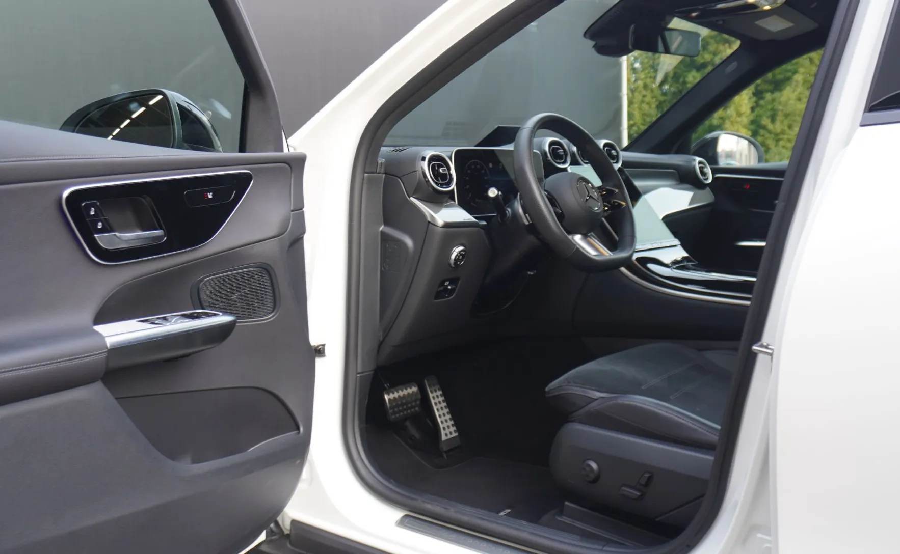 Zunanja slika - Mercedes-Benz GLC-Razred - GLC 300 d 4MATIC AMG LINE - 6