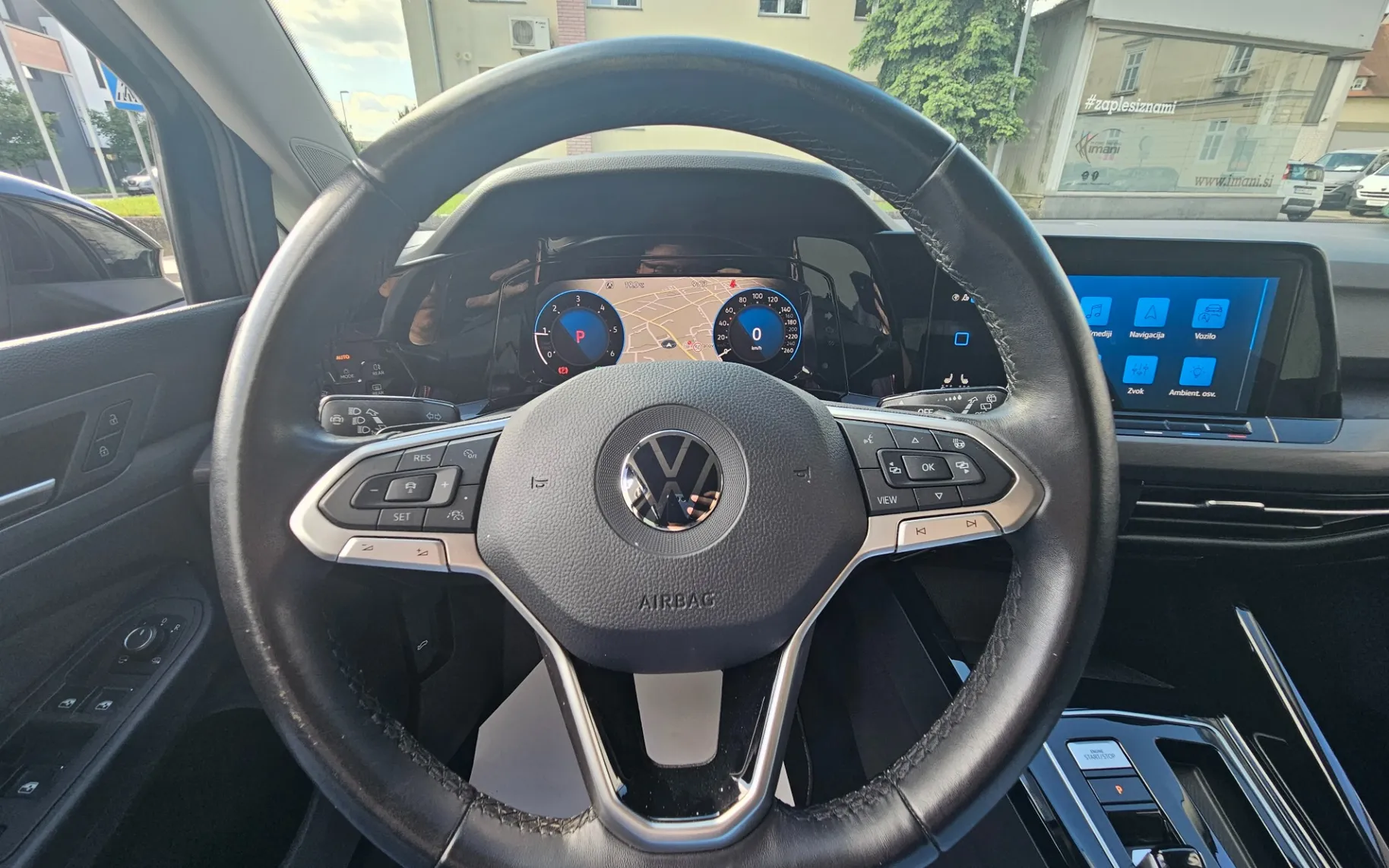 Zunanja slika - Volkswagen Golf - 2.0 TDI Style DSG - 9