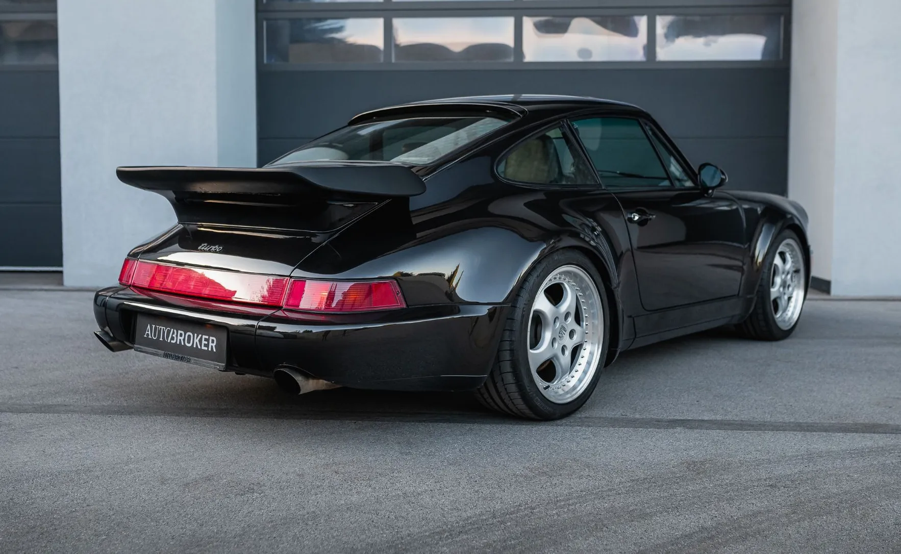 Zunanja slika - Porsche 911 - 964 Turbo 3.3 - BAD BOY - ZA POZNAVALCE - 5