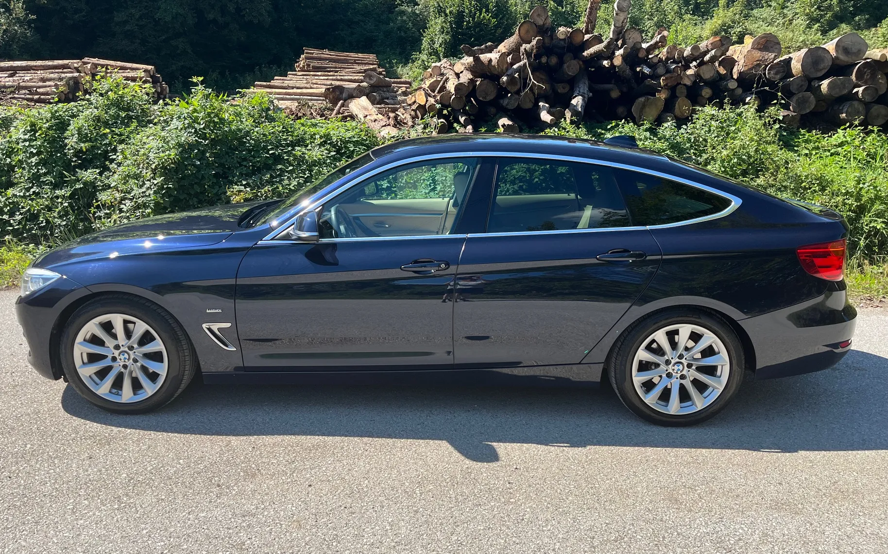 Zunanja slika - BMW Serija 3 - BMW 320d GT - 3