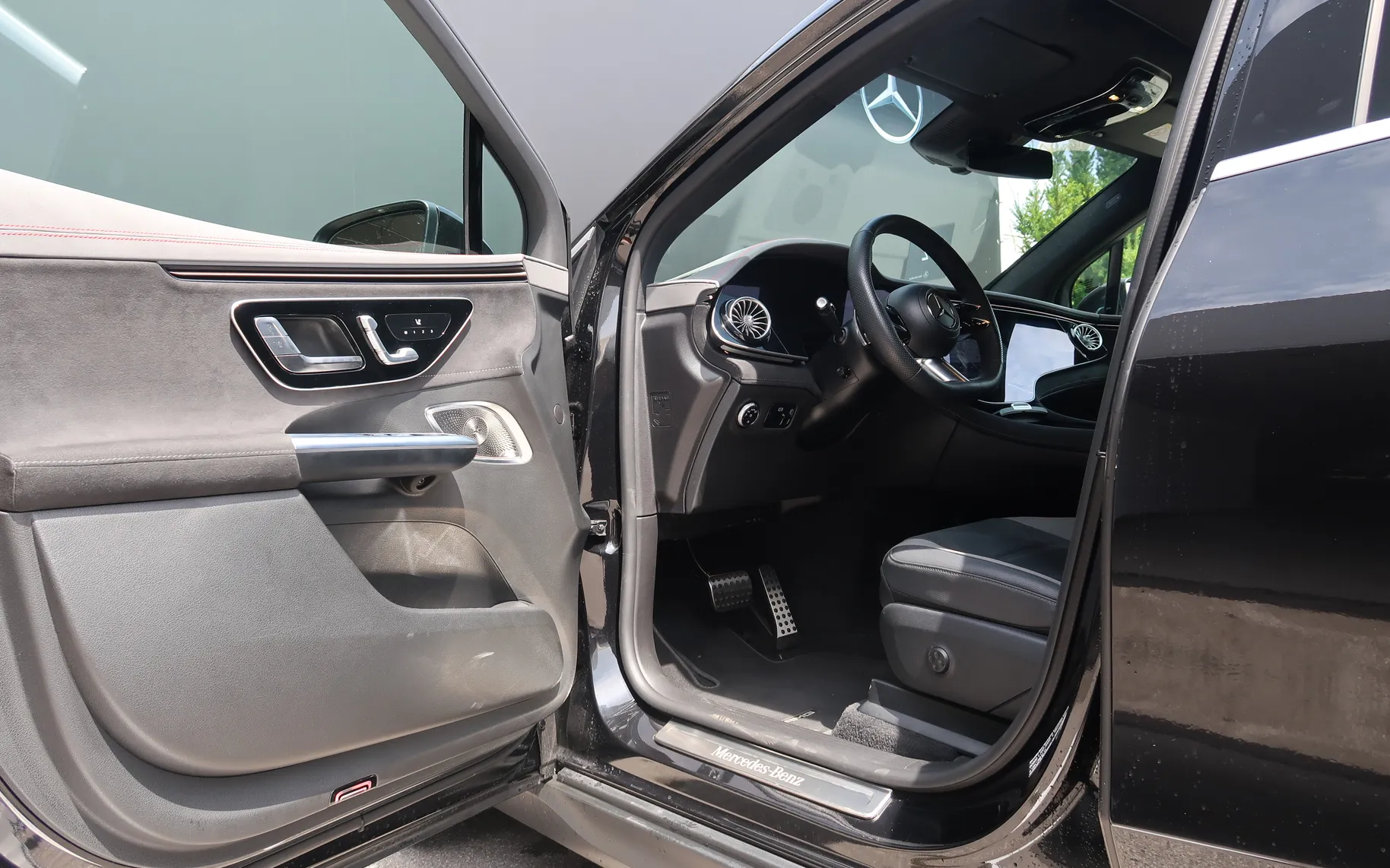 Zunanja slika - Mercedes-Benz EQE - 500 4MATIC - 5