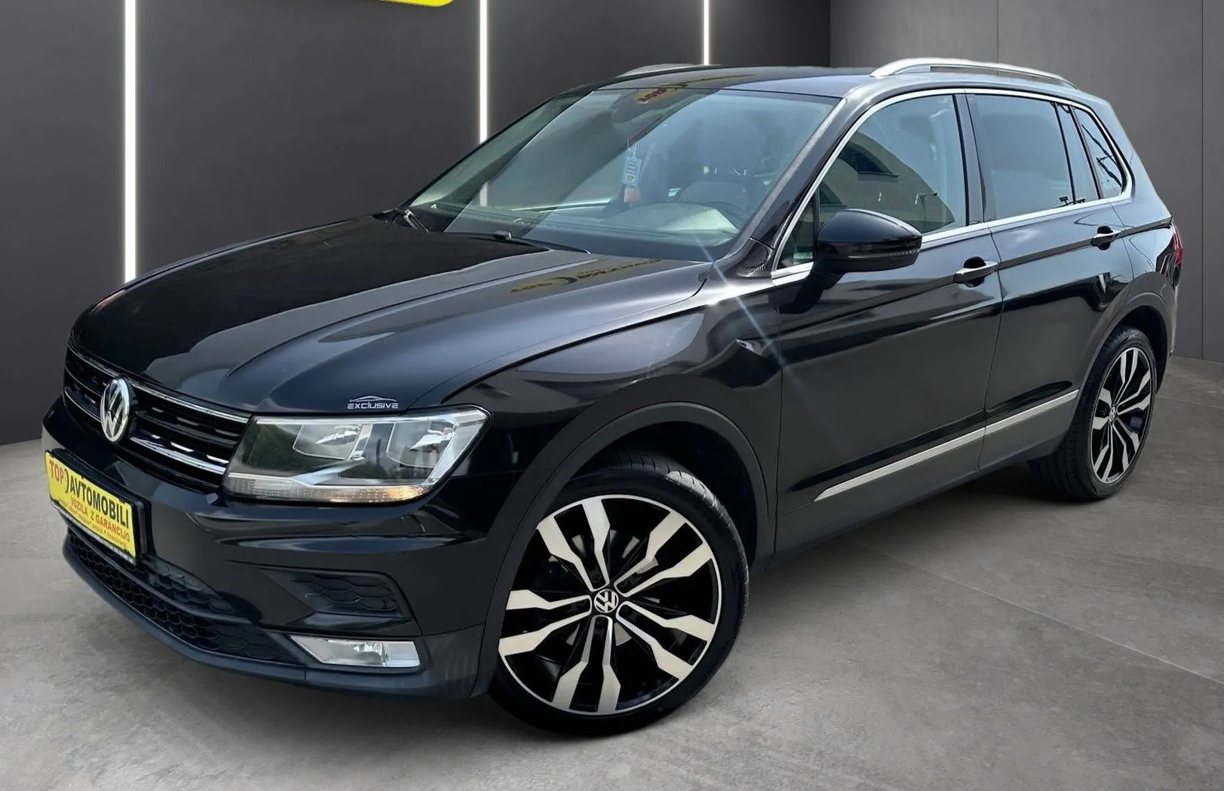 Zunanja slika - VW Tiguan - 2.0 TDI 20COL R-LINE LED NAVI PDC RADARSKI TEM T - 2