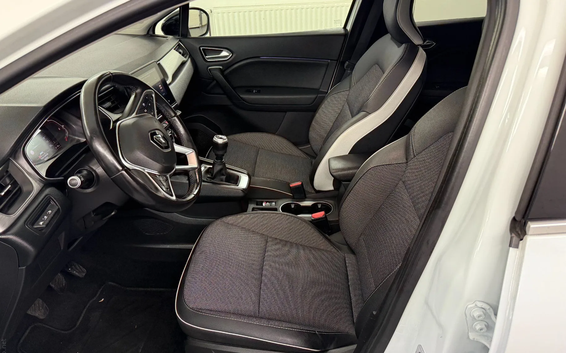 Zunanja slika - Renault Captur - TCe 100 Zen.nizozemec.navi.led.usnje.pdc.kljuka. - 11