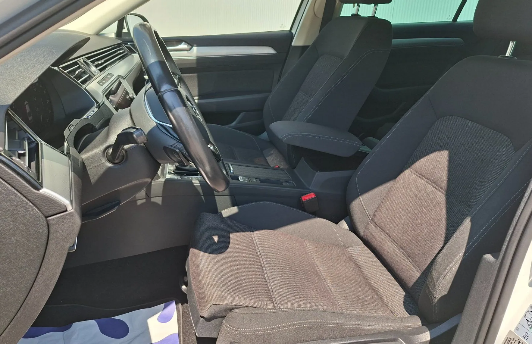Zunanja slika - Volkswagen Passat - 4motion 2.0 TDI BMT SCR Elegance DSG - 11