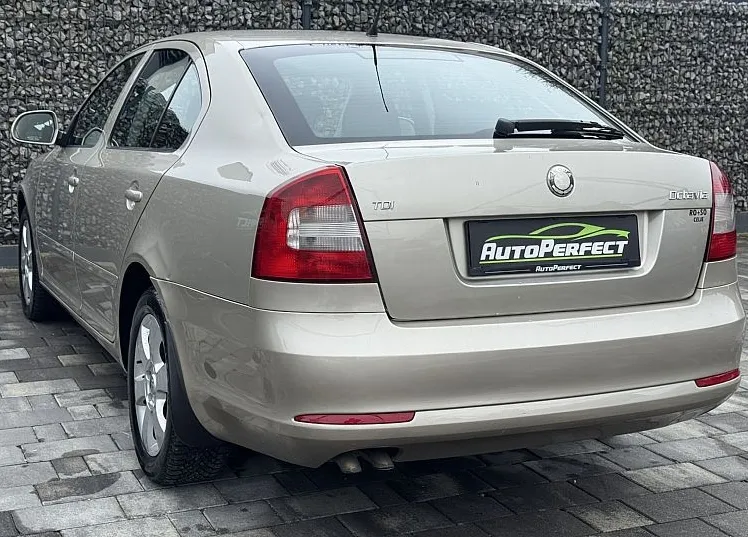 Zunanja slika - Škoda Octavia - 1.9 TDI 77KW |SLO|AUT. KLIMA| - 4
