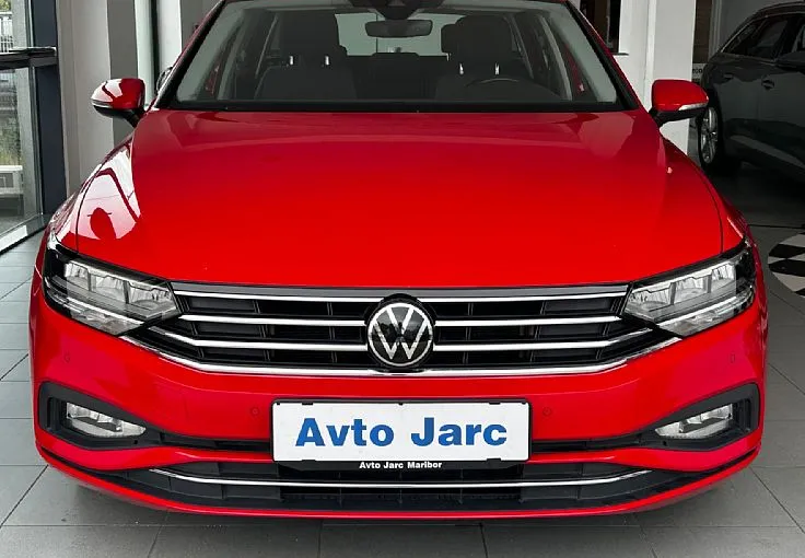 Zunanja slika - Volkswagen Passat - Variant 2.0 TDI BMT Business DSG - 2