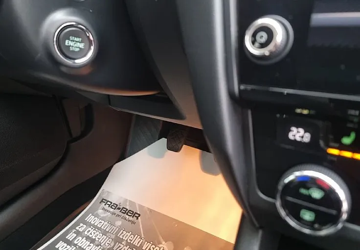 Zunanja slika - Škoda Octavia - 2.0 TDI+VELIKI SERVIS-FULL LED-KEYLES GO- - 10