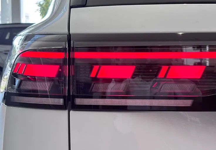 Zunanja slika - Volkswagen Tiguan - R-Line 4JOY 2.0 TDI DSG - MOŽNO NAROČILO - - 5