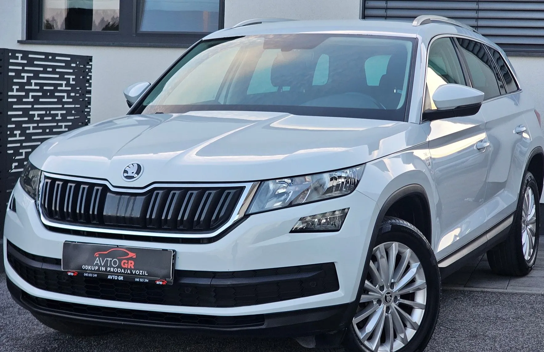 Zunanja slika - Škoda Kodiaq - 2.0 TDI Ambition DSG- NAVI-KAM.-Le 144.000km- ODL - 13