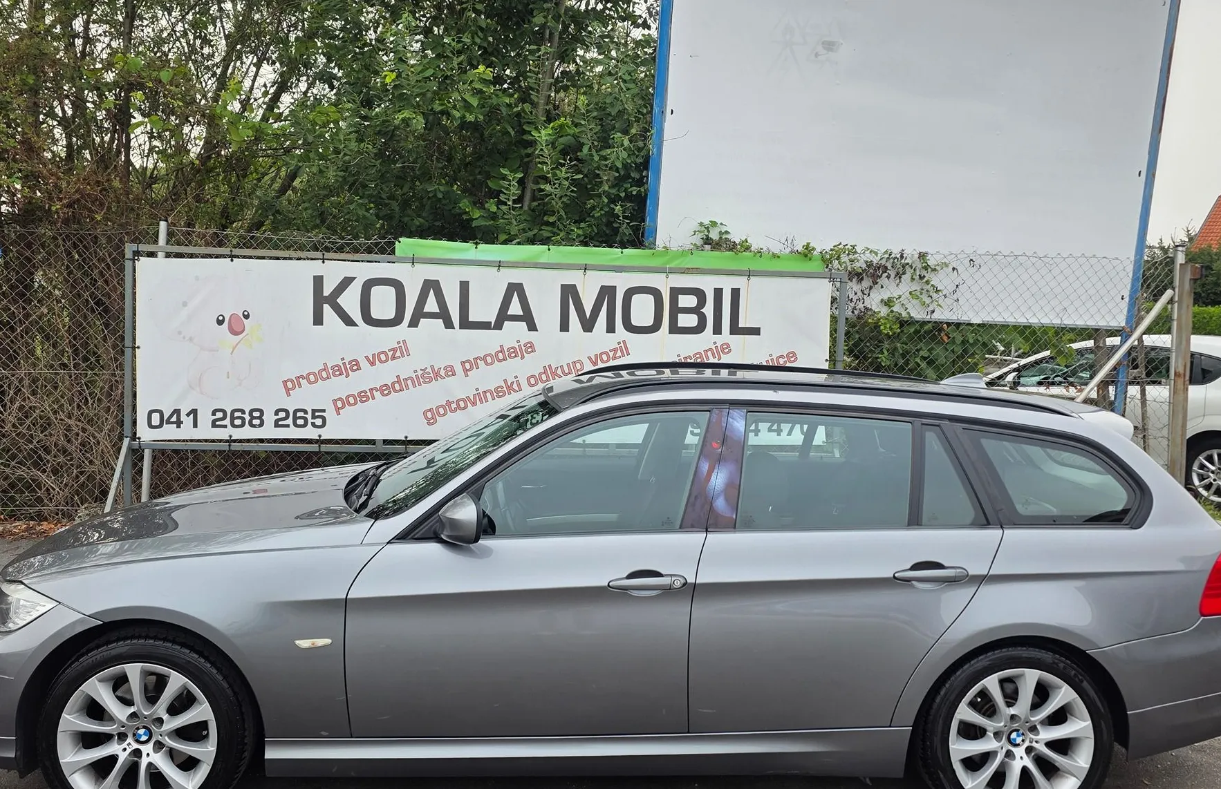 Zunanja slika - BMW Serija 3 - Touring: 318D TOURNING PROF. NAVI-ALU PLATIŠČA-PDC - 7