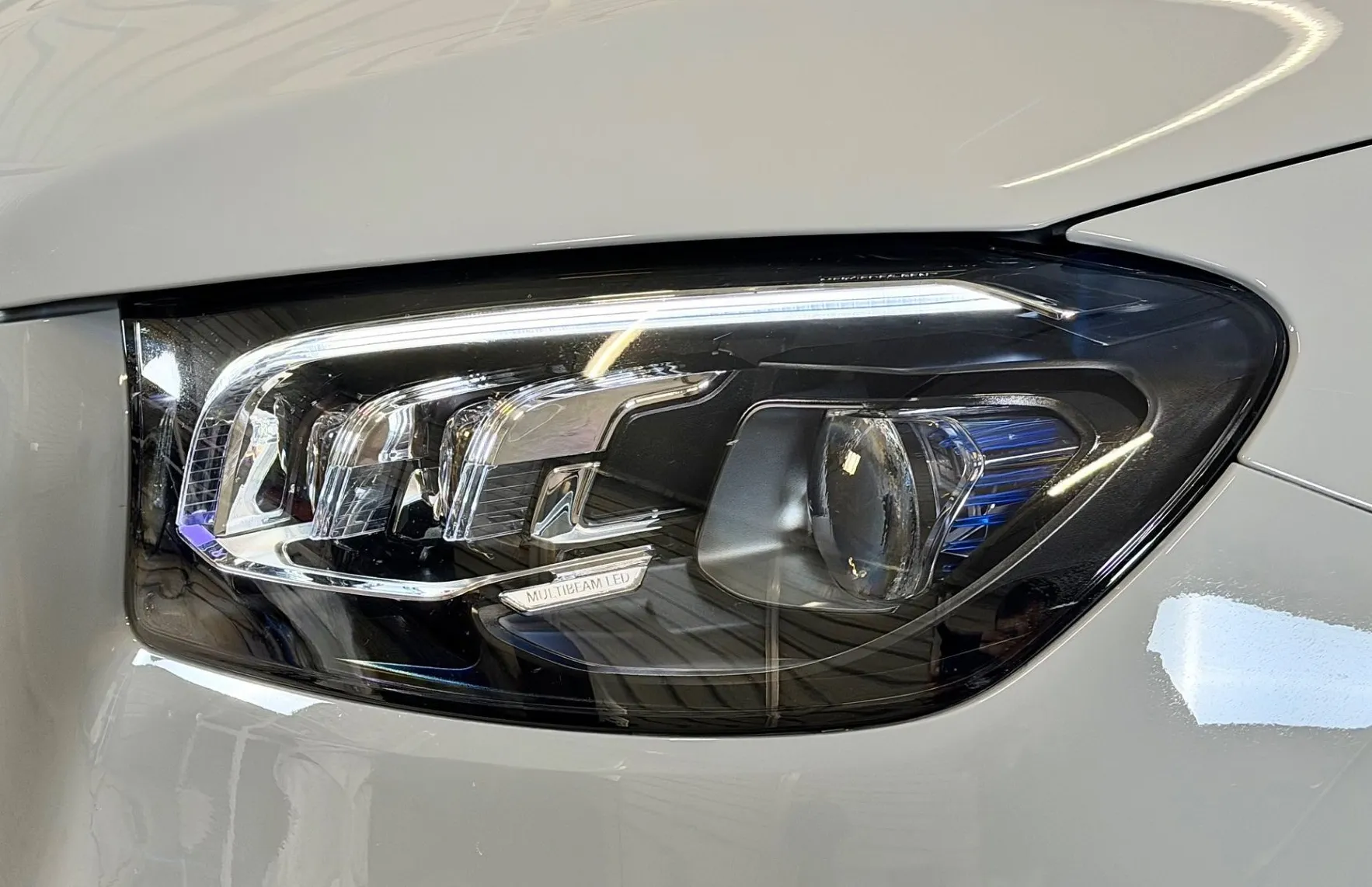 Zunanja slika - Mercedes-Benz GLS-Razred - GLS 450 d 4MATIC AMG - 7 SEDEŽEV - BOGATA OPREMA - 19