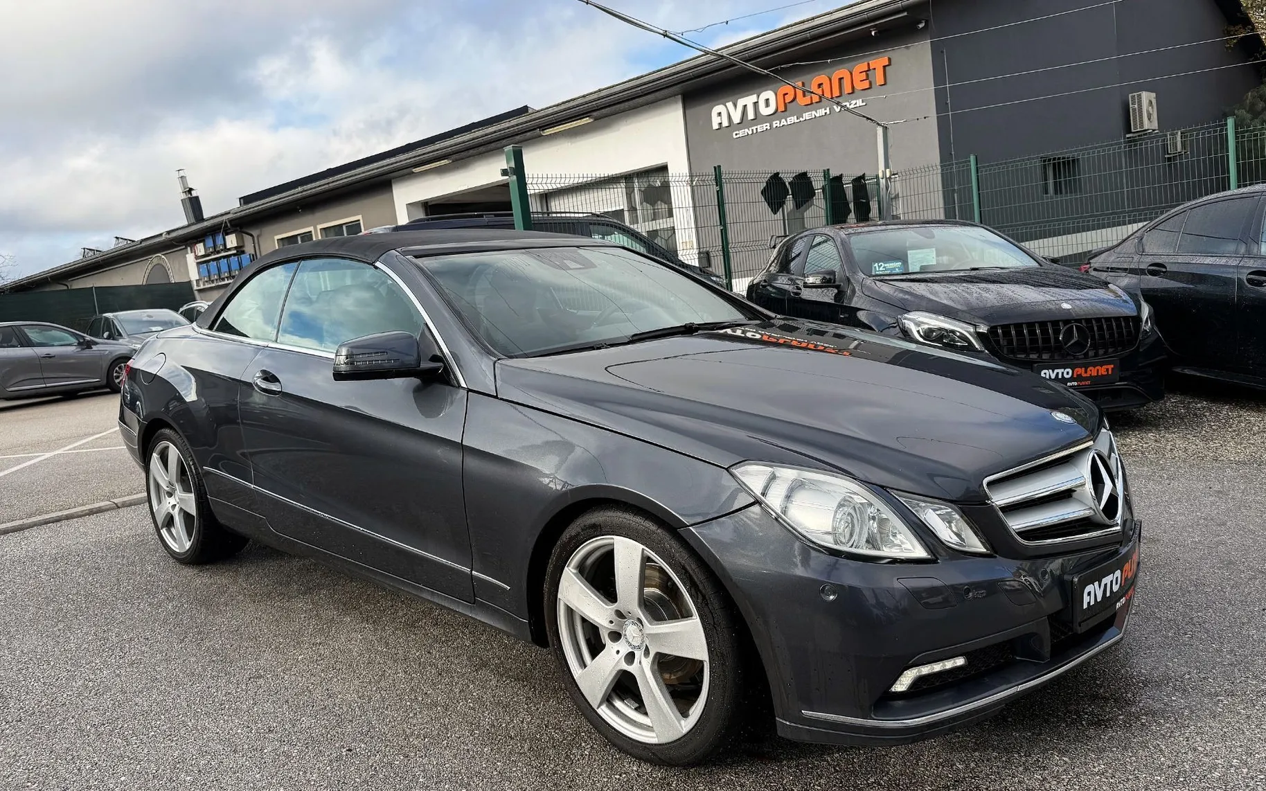 Zunanja slika - Mercedes-Benz E-Razred - E 220 CDI AVANTGARDE AUT. LED XENON NAVI ALU18 - 9