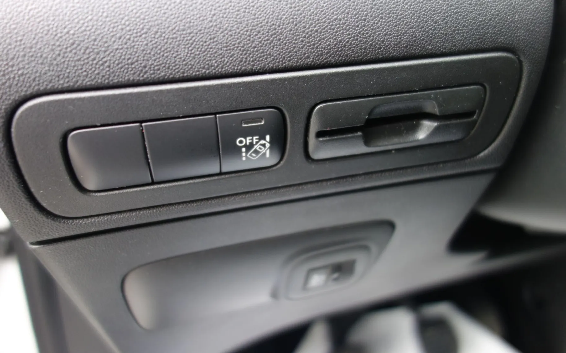 Zunanja slika - Citroën C3 Aircross - Shine PureTech 110 S S BVM6 - 14