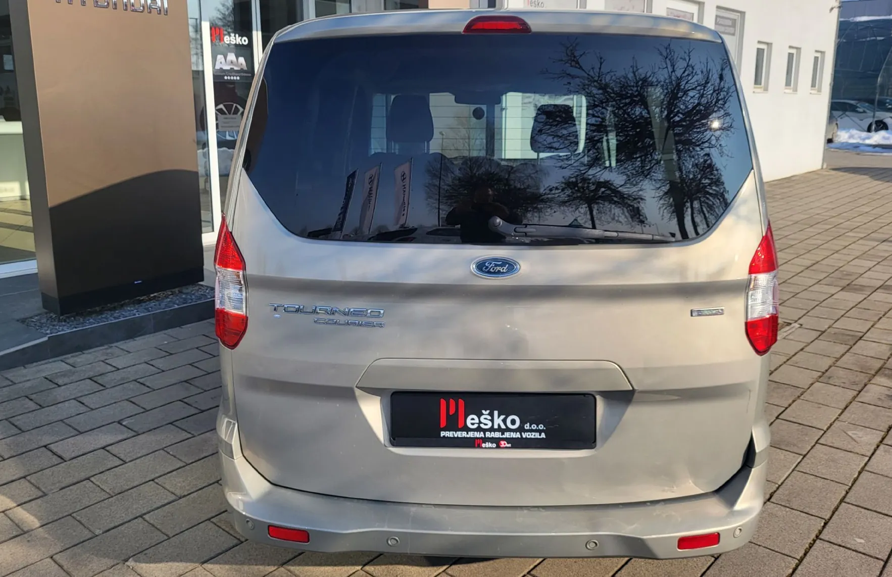Zunanja slika - Ford Tourneo - Courier 1.0 ac-tempomat-pdc-el.paket-bluethoot.... - 4