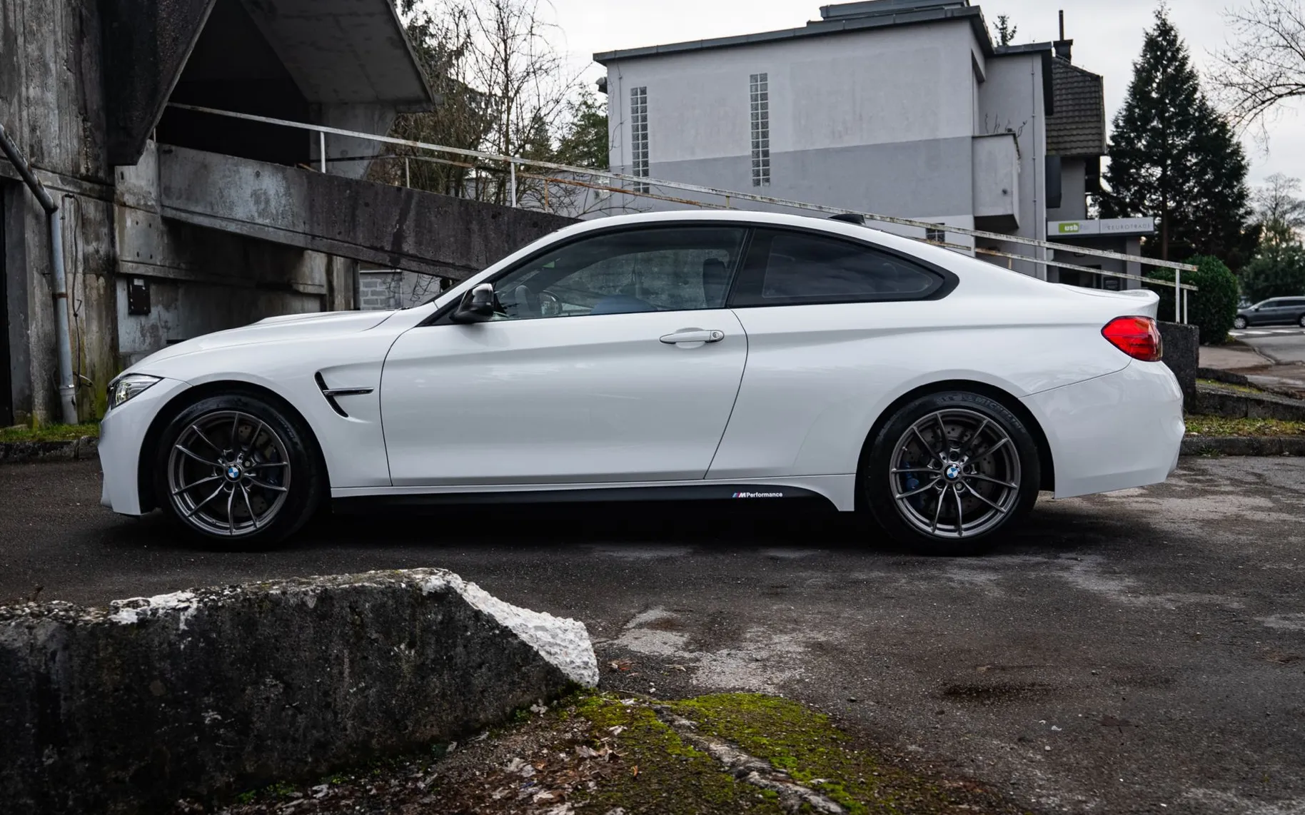Zunanja slika - BMW M4 - Harman Kardon - LED - Alcantara - Headup - 8