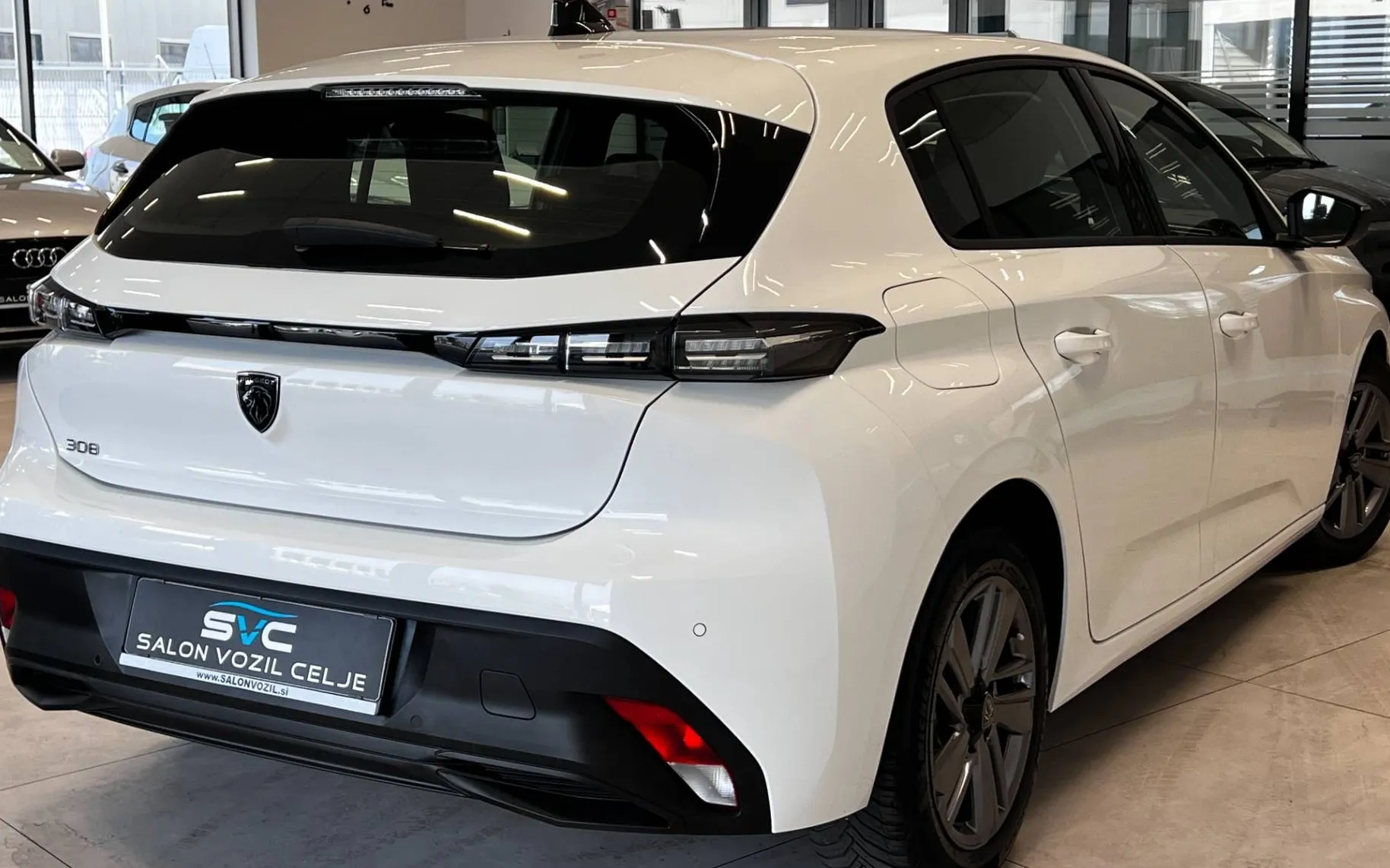 Zunanja slika - Peugeot 308 - 1.5 BLUEHDI-130KM-VIRTUAL-FULL-LED-KEYLESS-PDC-A - 4