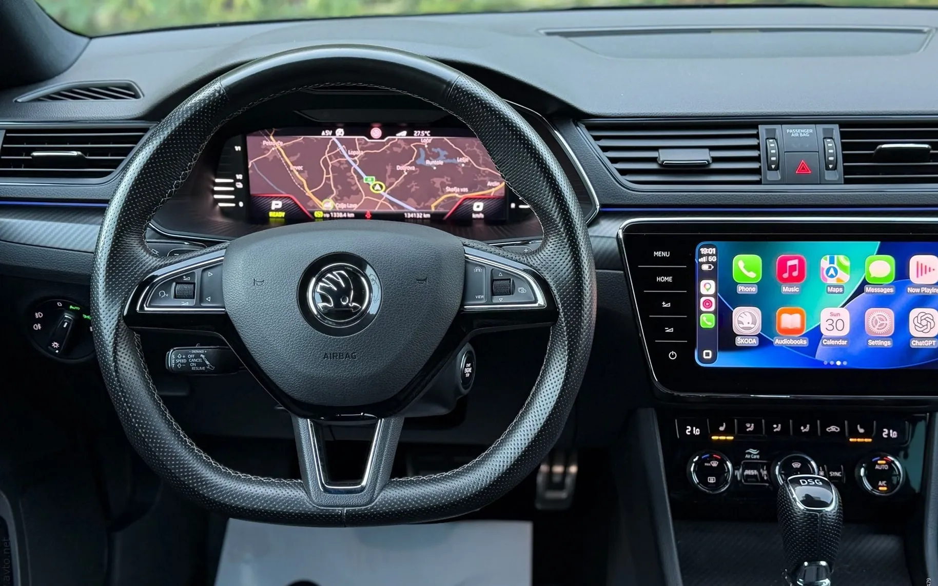 Notranja slika - Škoda Superb - iV 1.4 TSI Sportline DSG|MATRIX|ACC|KAM|KEYLESS - 12