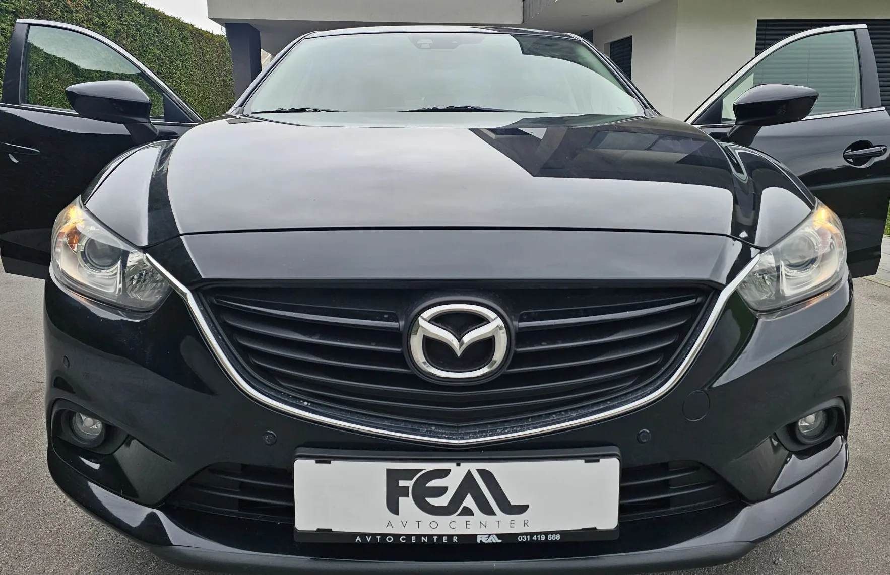 Zunanja slika - Mazda Mazda6 - 2.2 DIZEL-1 LASTNIK-156.000KM-LIMUZINA-SERVISNA - 7