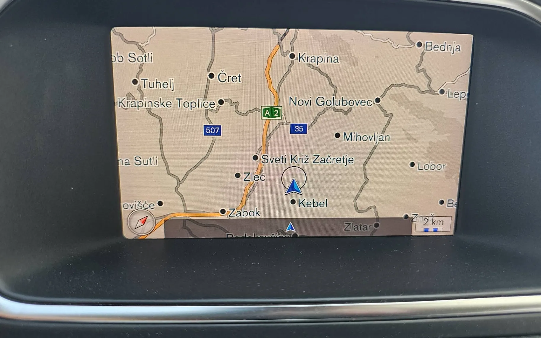 Zunanja slika - Volvo V40 - D2 Kinetic - 15