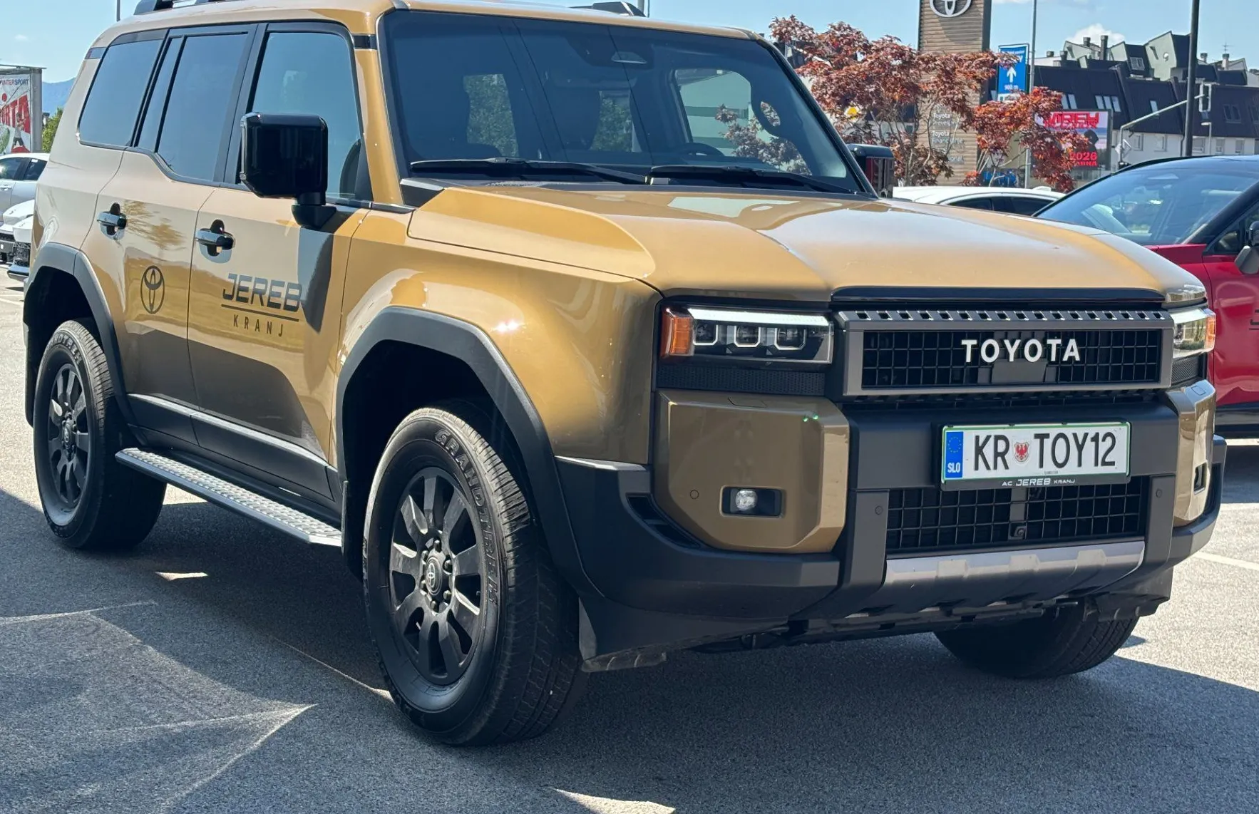 Zunanja slika - Toyota Land Cruiser - 2.8 D-4D MHEV Executive Avt. - 6
