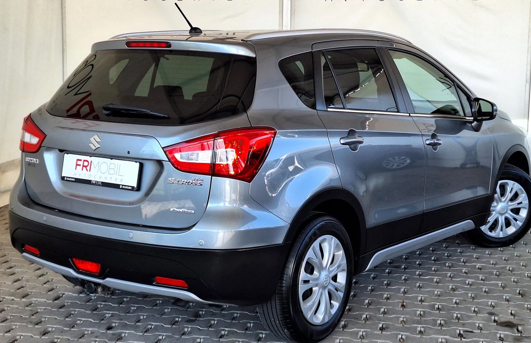 Zunanja slika - Suzuki SX4 S-Cross - 1.4 Boosterjet AllGrip Elegance•VL.KLJUKA•SLO• - 3