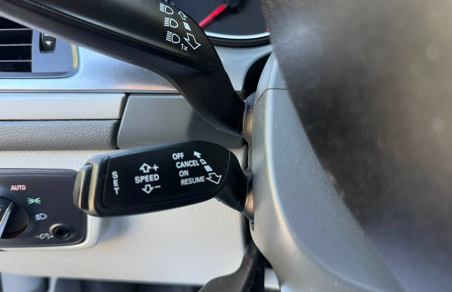 Zunanja slika - Audi A6 - 2.0 TDI SLOVENSKI BI-XENON NAVI TEMP PDC KLJUKA - 18