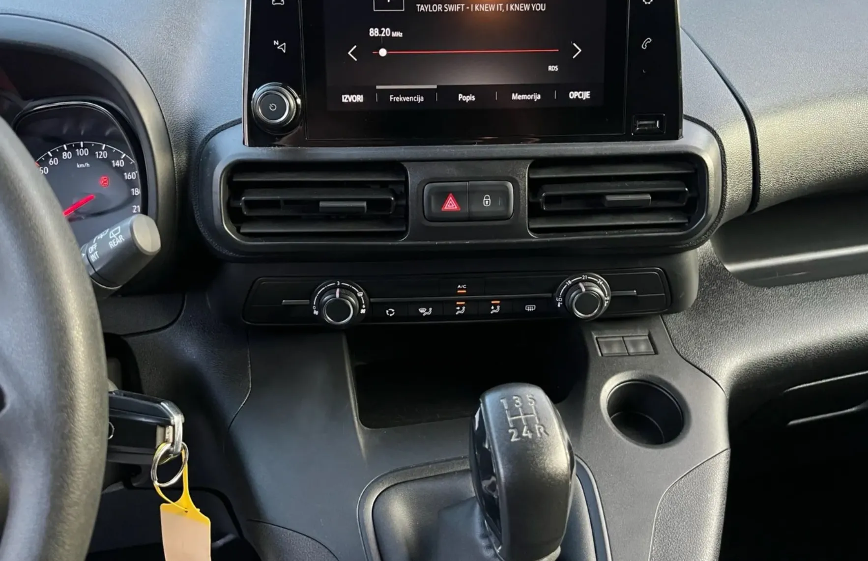 Zunanja slika - Opel Combo - 1.5D 75kw od1 lastnika servisna potrjena garancija - 14