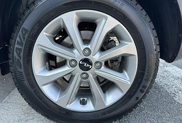 Zunanja slika - KIA Stonic - 1.2 DPI°°1.Lastnik°°SLO Novooo Garancija - 5