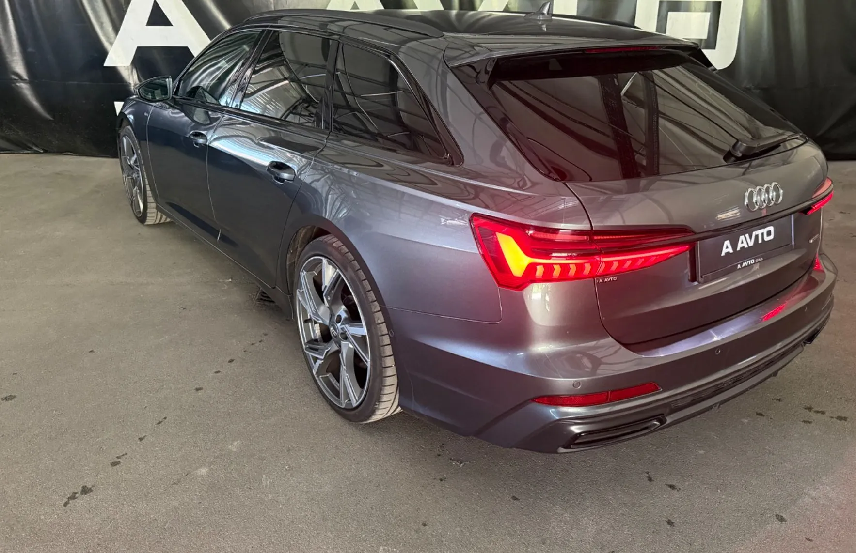 Zunanja slika - Audi A6 - Avant 45 TDI quattro Sport Tiptronic-3X SLINE-360-B O - 5