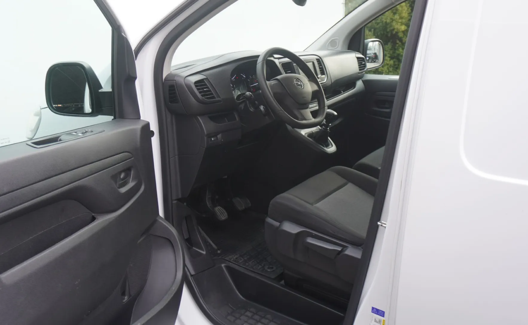 Zunanja slika - Opel Vivaro - 2.0 DTH - 3