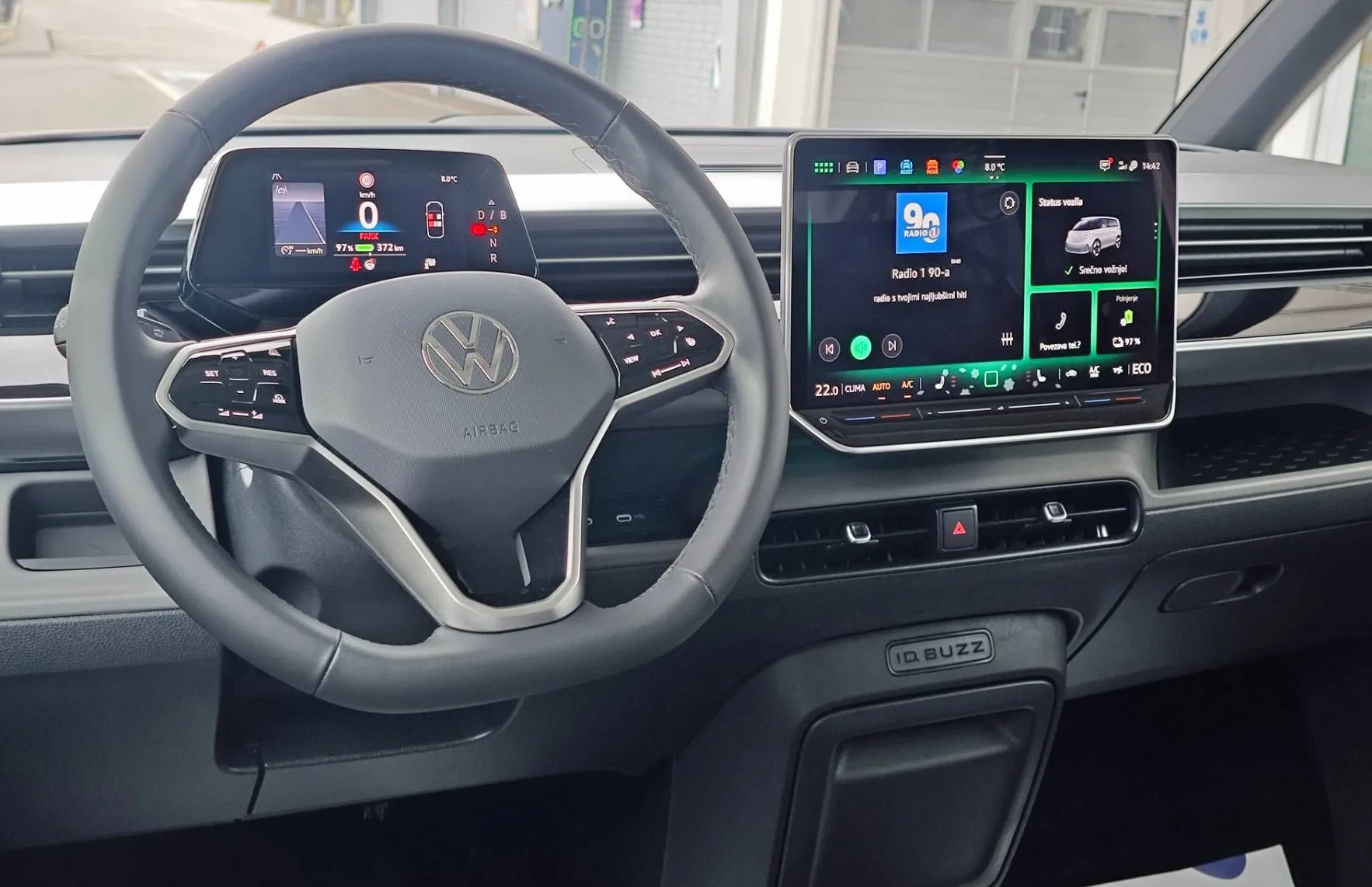 Zunanja slika - Volkswagen ID.Buzz - Limited|AKCIJA|CENA Z UPOŠTEVANO SUB IN DDV 31550€ - 9