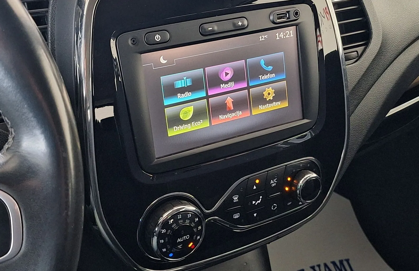 Zunanja slika - Renault Captur - Dynamique Energy TCe •SLO• - 17